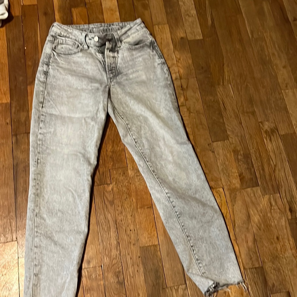O.G. Old Navy Straight leg light wash Jean size 0